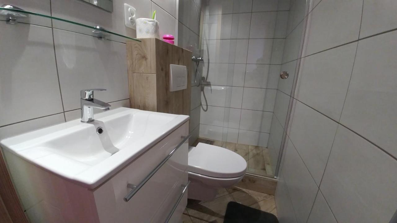 U Blizniakow Pokoje Goscinne Gąski エクステリア 写真